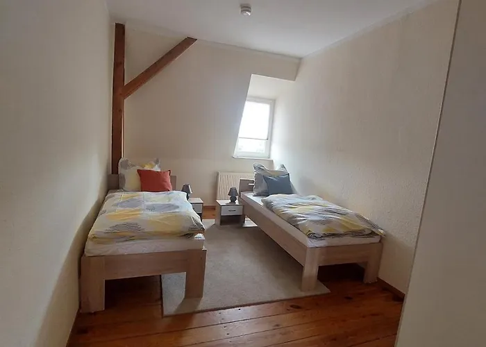 Charmante Monteurwohnung Bei Berlin, Tesla